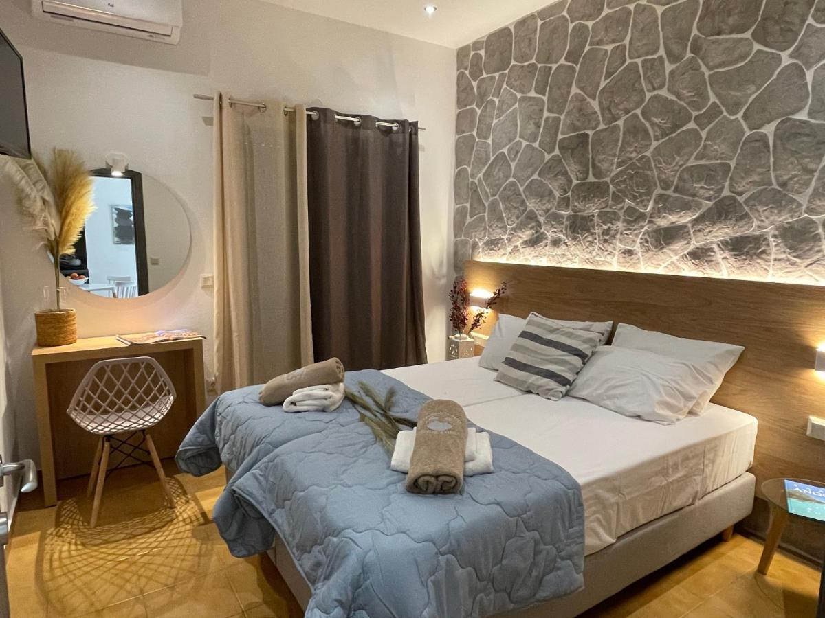 Vladimiros Apartments Barbati Exterior photo